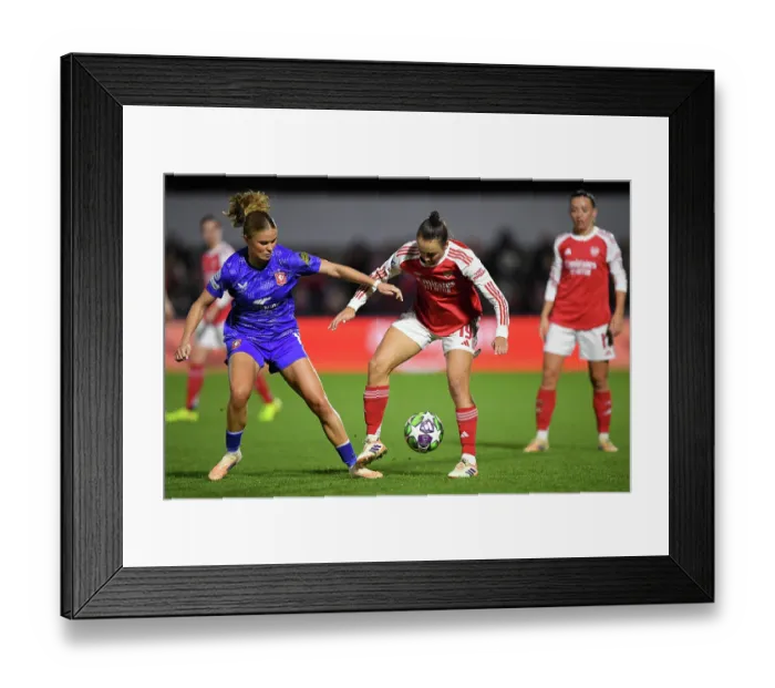 Framed Print : Arsenal FC v FC Twente - UEFA Women's Champions League 2025 / 26 League Phase MD5 Arsenal FC v FC Twente - UEFA Women's Champions League 2025 / 26 League Phase MD5