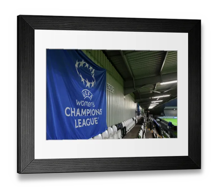 Framed Print : Arsenal FC v FC Twente - UEFA Women's Champions League 2025 / 26 League Phase MD5 Arsenal FC v FC Twente - UEFA Women's Champions League 2025 / 26 League Phase MD5