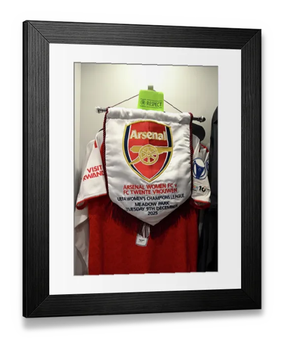 Framed Print : Arsenal FC v FC Twente - UEFA Women's Champions League 2025 / 26 League Phase MD5 Arsenal FC v FC Twente - UEFA Women's Champions League 2025 / 26 League Phase MD5