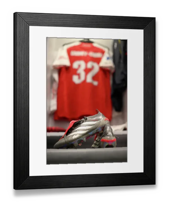 Framed Print : Arsenal FC v FC Twente - UEFA Women's Champions League 2025 / 26 League Phase MD5 Arsenal FC v FC Twente - UEFA Women's Champions League 2025 / 26 League Phase MD5