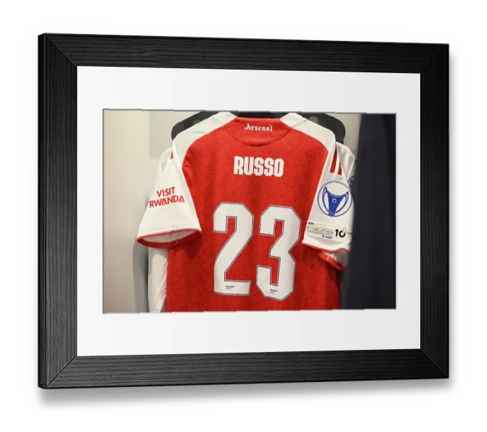 Framed Print : Arsenal FC v FC Twente - UEFA Women's Champions League 2025 / 26 League Phase MD5 Arsenal FC v FC Twente - UEFA Women's Champions League 2025 / 26 League Phase MD5
