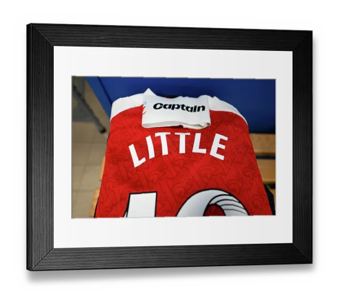 Framed Print : Everton v Arsenal - Barclays Women's Super League Everton v Arsenal - Barclays Women's Super League