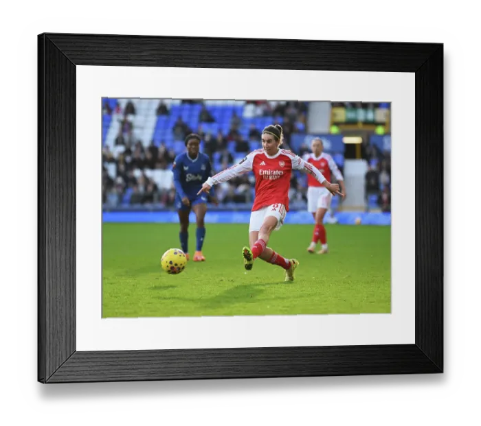 Framed Print : Everton v Arsenal - Barclays Women's Super League Everton v Arsenal - Barclays Women's Super League