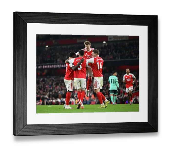 Framed Print : Arsenal v Wolverhampton Wanderers - Premier League