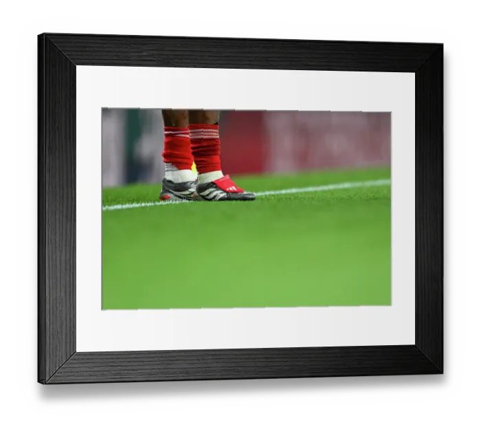 Framed Print : Arsenal v Wolverhampton Wanderers - Premier League