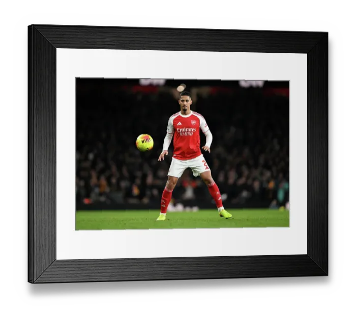 Framed Print : Arsenal v Wolverhampton Wanderers - Premier League Framed Print : Arsenal v Wolverhampton Wanderers - Premier League