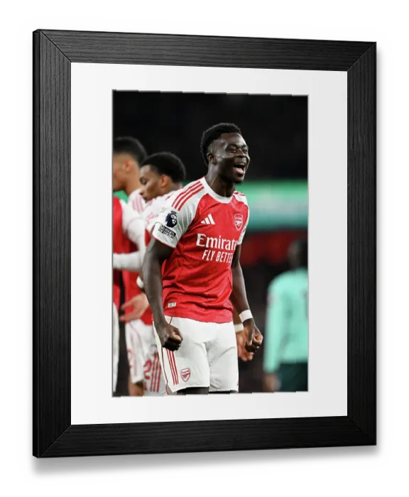 Framed Print : Arsenal v Wolverhampton Wanderers - Premier League