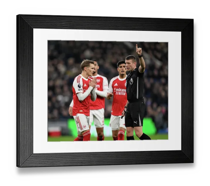 Framed Print : Everton v Arsenal - Premier League Framed Print : Everton v Arsenal - Premier League