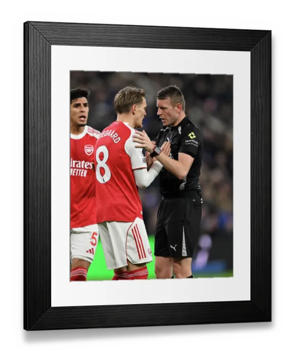 Framed Print : Everton v Arsenal - Premier League Framed Print : Everton v Arsenal - Premier League