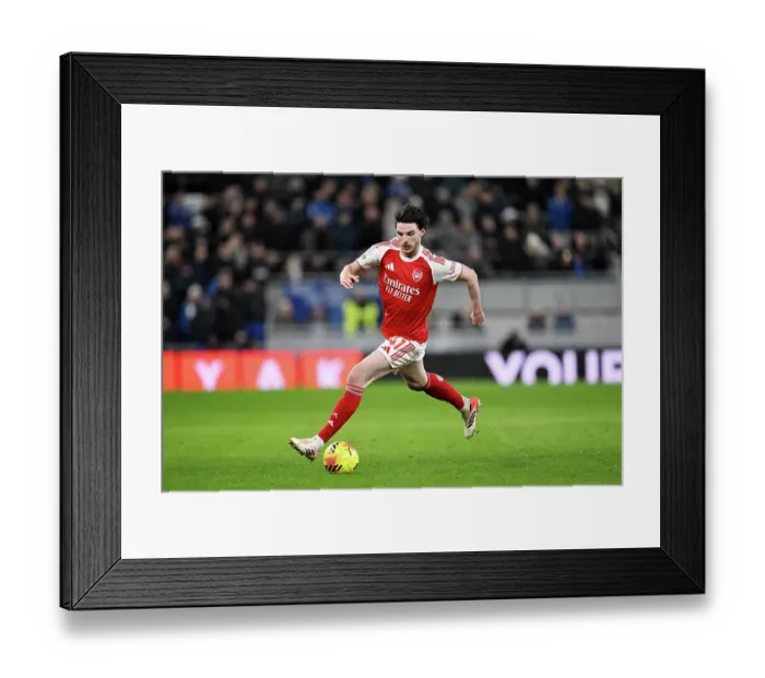 Framed Print : Everton v Arsenal - Premier League