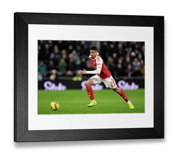 Framed Print : Everton v Arsenal - Premier League