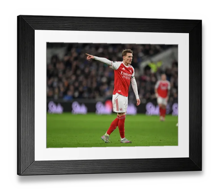 Framed Print : Everton v Arsenal - Premier League Framed Print : Everton v Arsenal - Premier League