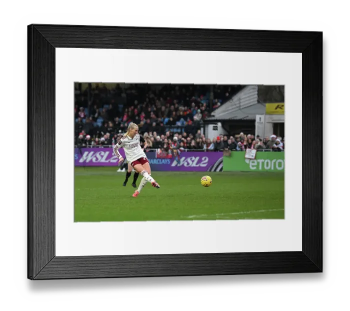 Framed Print : Crystal Palace v Arsenal - Subway Women's League Cup Quarter Final Crystal Palace v Arsenal - Subway Women's League Cup Quarter Final