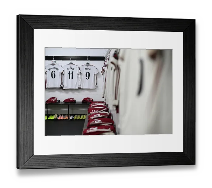 Framed Print : Crystal Palace v Arsenal - Subway Women's League Cup Quarter Final Crystal Palace v Arsenal - Subway Women's League Cup Quarter Final