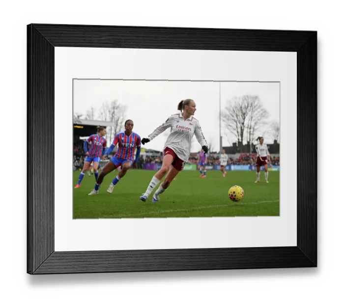 Framed Print : Crystal Palace v Arsenal - Subway Women's League Cup Quarter Final Crystal Palace v Arsenal - Subway Women's League Cup Quarter Final