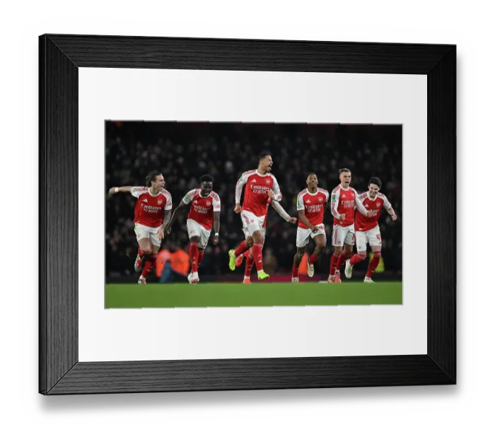 Framed Print : Arsenal v Crystal Palace - Carabao Cup Quarter Final Framed Print : Arsenal v Crystal Palace - Carabao Cup Quarter Final