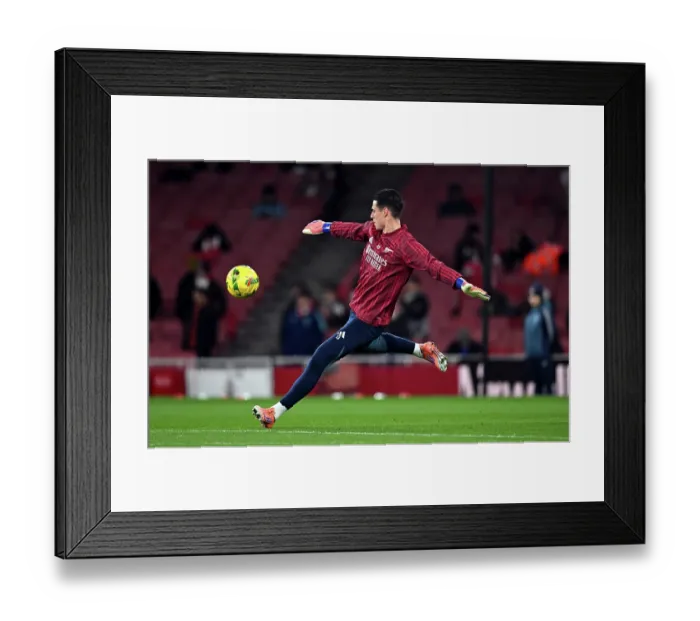 Framed Print : Arsenal v Crystal Palace - Carabao Cup Quarter Final
