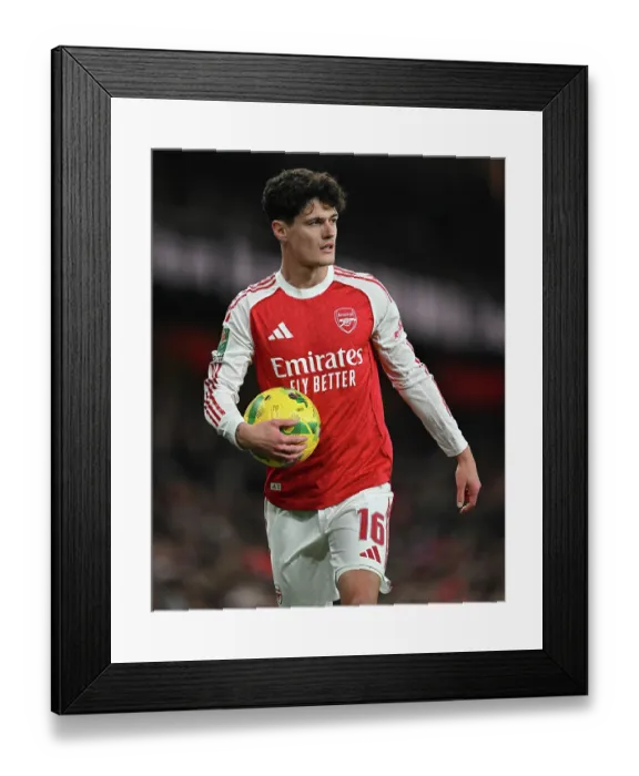 Framed Print : Arsenal v Crystal Palace - Carabao Cup Quarter Final Framed Print : Arsenal v Crystal Palace - Carabao Cup Quarter Final