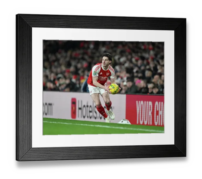 Framed Print : Arsenal v Crystal Palace - Carabao Cup Quarter Final