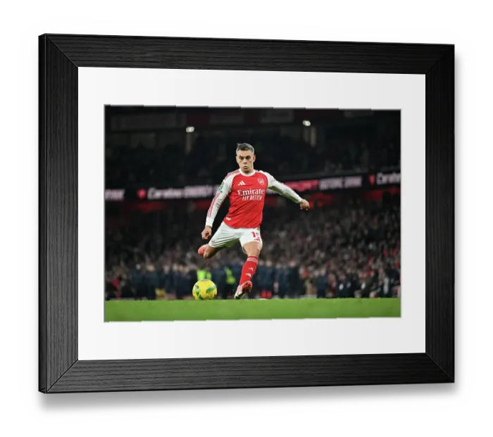 Framed Print : Arsenal v Crystal Palace - Carabao Cup Quarter Final