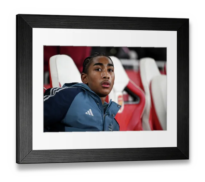 Framed Print : Arsenal v Crystal Palace - Carabao Cup Quarter Final