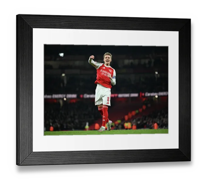 Framed Print : Arsenal v Crystal Palace - Carabao Cup Quarter Final Framed Print : Arsenal v Crystal Palace - Carabao Cup Quarter Final