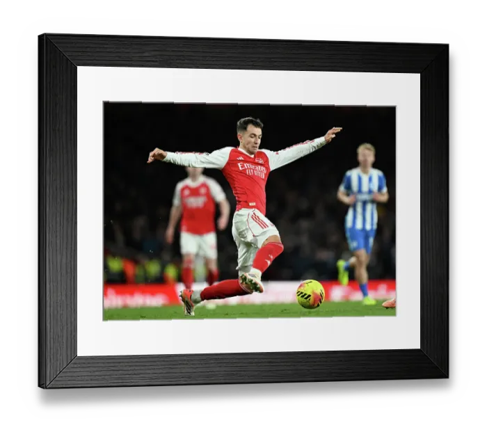 Framed Print : Arsenal v Brighton & Hove Albion - Premier League Arsenal v Brighton & Hove Albion - Premier League Framed Print : Arsenal v Brighton & Hove Albion - Premier League Arsenal v Brighton & Hove Albion - Premier League