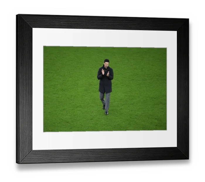 Framed Print : Arsenal v Aston Villa - Premier League