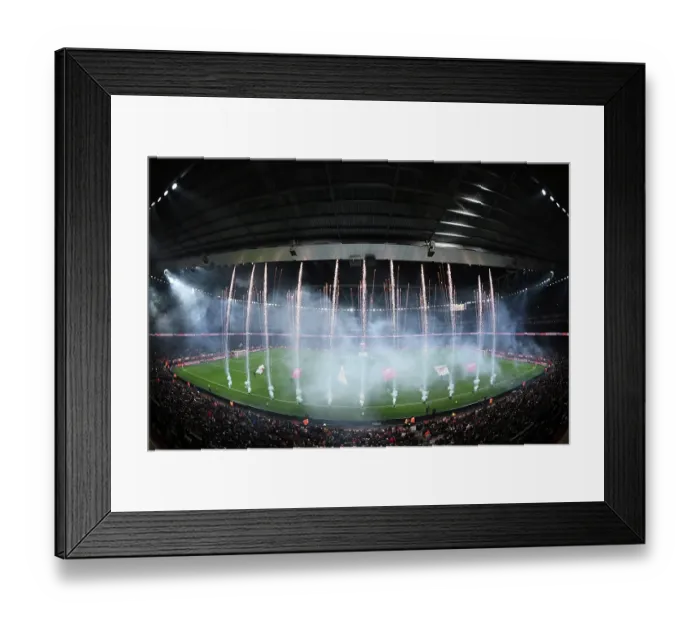 Framed Print : Arsenal v Aston Villa - Premier League Framed Print : Arsenal v Aston Villa - Premier League