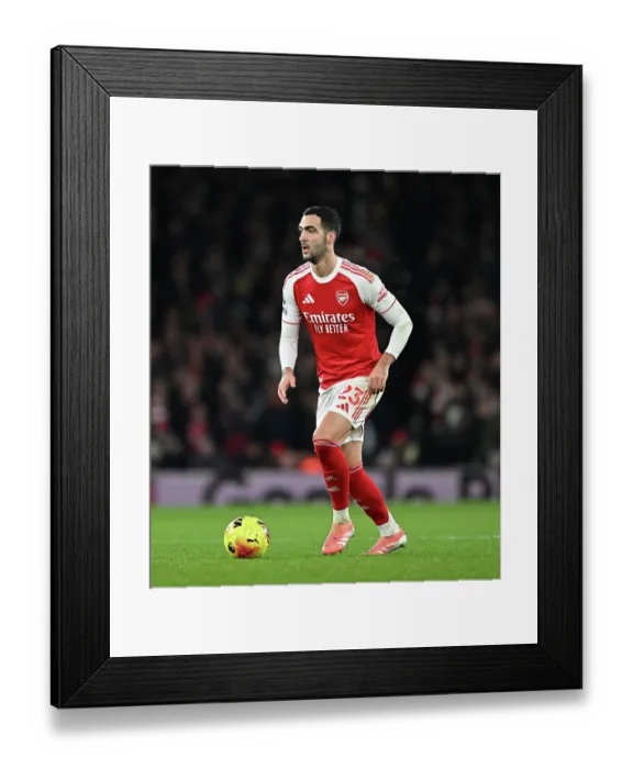 Framed Print : Arsenal v Aston Villa - Premier League Framed Print : Arsenal v Aston Villa - Premier League