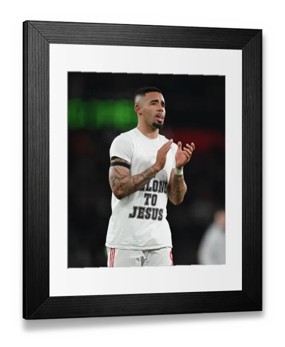 Framed Print : Arsenal v Aston Villa - Premier League