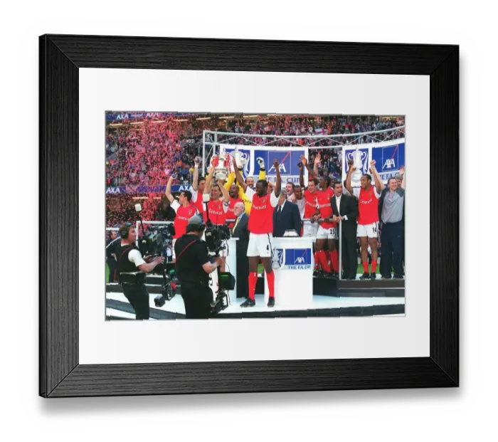 Framed Print : Arsenal's Tony Adams and Patrick Vieira Celebrate FA Cup Victory: Arsenal 2-0 Chelsea (AXA Final 2002, Millennium Stadium, Cardiff, Wales)