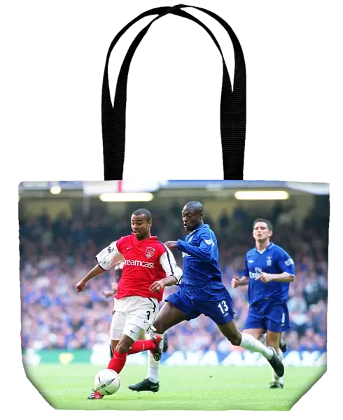 Ashley Cole (Arsenal) William Gallas (Chelsea). Arsenal 2: 0 Chelsea. The AXA F