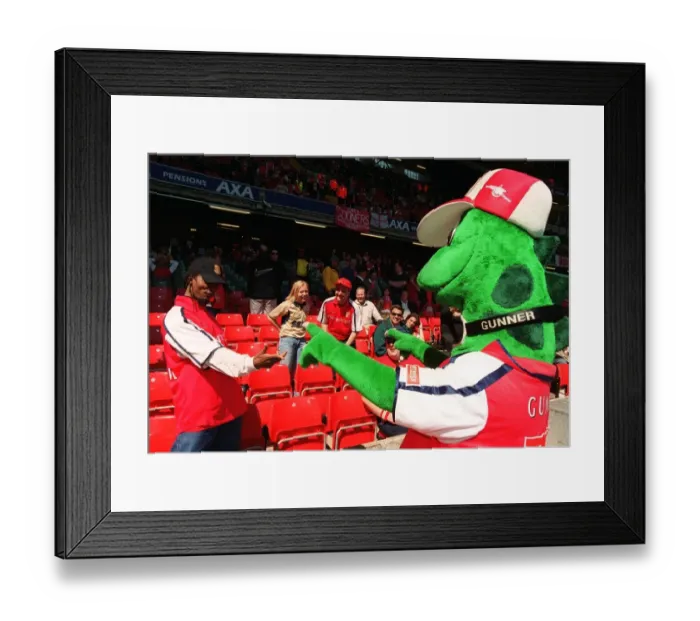 Framed Print : Gunnersaurus with Arsenal fans before the match. Arsenal 2: 0 Chelsea. The AXA F