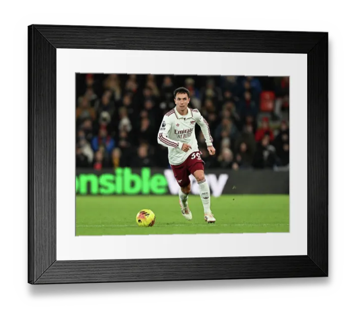 Framed Print : Bournemouth v Arsenal - Premier League Framed Print : Bournemouth v Arsenal - Premier League