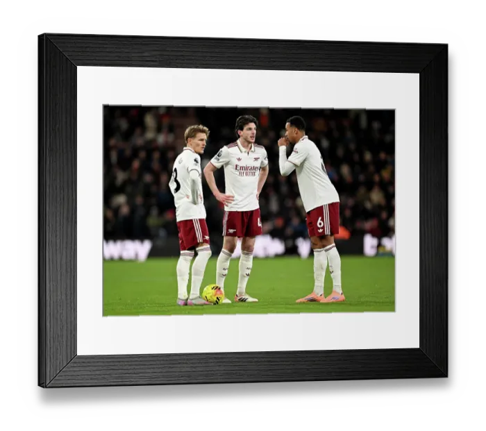 Framed Print : Bournemouth v Arsenal - Premier League Framed Print : Bournemouth v Arsenal - Premier League