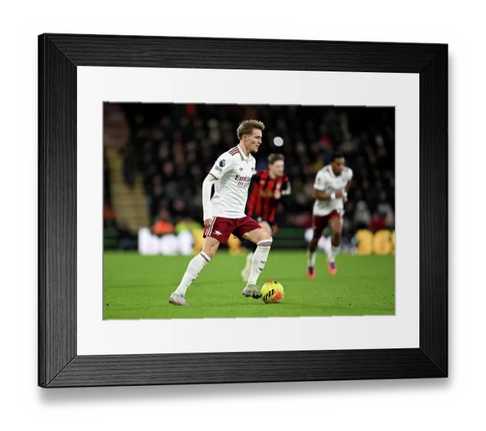 Framed Print : Bournemouth v Arsenal - Premier League Framed Print : Bournemouth v Arsenal - Premier League