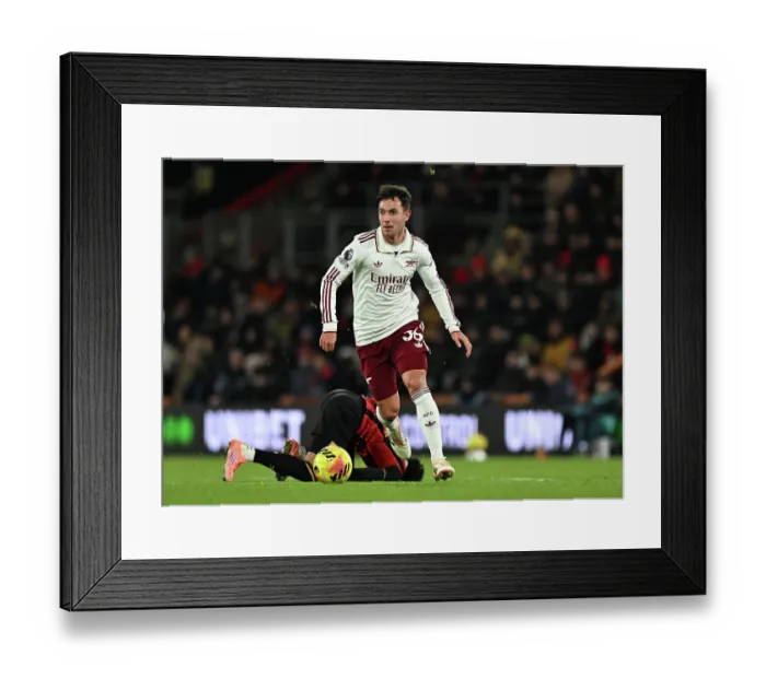Framed Print : Bournemouth v Arsenal - Premier League