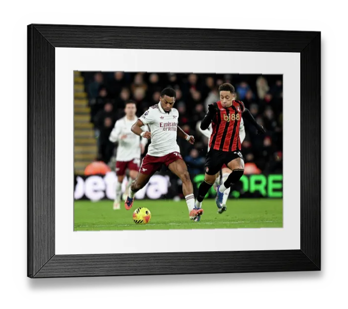 Framed Print : Bournemouth v Arsenal - Premier League Framed Print : Bournemouth v Arsenal - Premier League