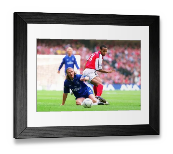 Framed Print : Thierry Henry (Arsenal) Emmanuel Petit (Chelsea). Arsenal 2: 0 Chelsea Framed Print : Thierry Henry (Arsenal) Emmanuel Petit (Chelsea). Arsenal 2: 0 Chelsea
