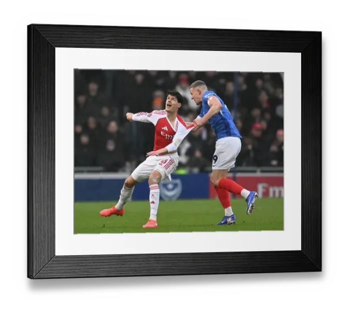 Framed Print : Portsmouth v Arsenal - Emirates FA Cup Third Round