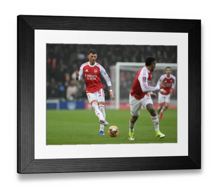 Framed Print : Portsmouth v Arsenal - Emirates FA Cup Third Round Framed Print : Portsmouth v Arsenal - Emirates FA Cup Third Round