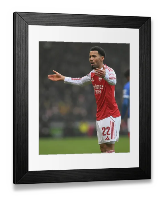 Framed Print : Portsmouth v Arsenal - Emirates FA Cup Third Round