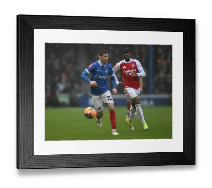 Framed Print : Portsmouth v Arsenal - Emirates FA Cup Third Round