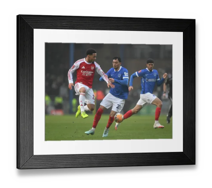 Framed Print : Portsmouth v Arsenal - Emirates FA Cup Third Round Framed Print : Portsmouth v Arsenal - Emirates FA Cup Third Round
