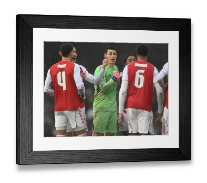 Framed Print : Portsmouth v Arsenal - Emirates FA Cup Third Round Framed Print : Portsmouth v Arsenal - Emirates FA Cup Third Round
