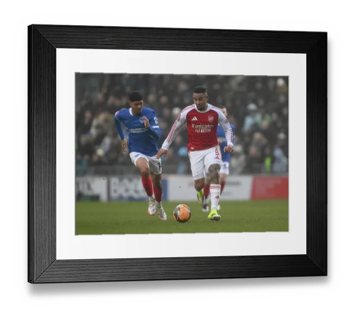 Framed Print : Portsmouth v Arsenal - Emirates FA Cup Third Round Framed Print : Portsmouth v Arsenal - Emirates FA Cup Third Round