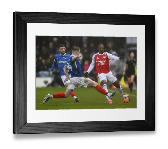 Framed Print : Portsmouth v Arsenal - Emirates FA Cup Third Round Framed Print : Portsmouth v Arsenal - Emirates FA Cup Third Round