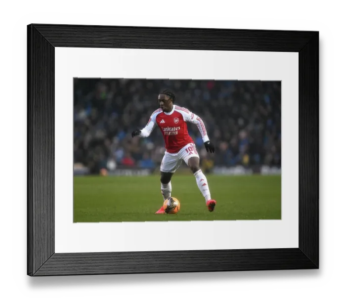 Framed Print : Portsmouth v Arsenal - Emirates FA Cup Third Round