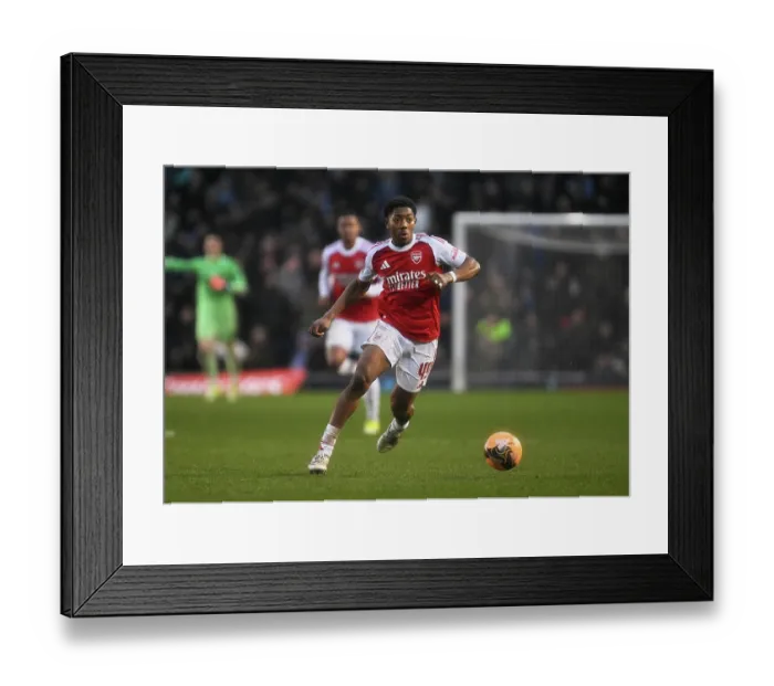 Framed Print : Portsmouth v Arsenal - Emirates FA Cup Third Round